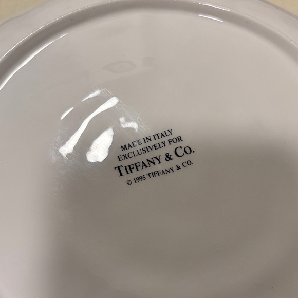 Tiffany & Co. Sunflower Plates in Pink, Orange, Yellow, and Green - Picture 2 of 7